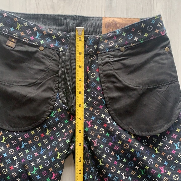 BRAND NEW Authentic Ladies Louis Vuitton Jeans - Picture 9 of 14